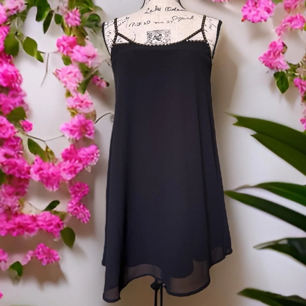 Forever 21 Babydoll Cutout Chiffon Camisole Style Black Mini Dress ~ Size XS - Picture 2 of 8